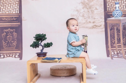 永康孕妇肚子上的黑线